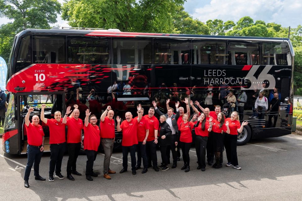 routeone-uk-awards-transdev-electric-36-event