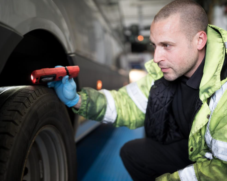 mechanic for CCH